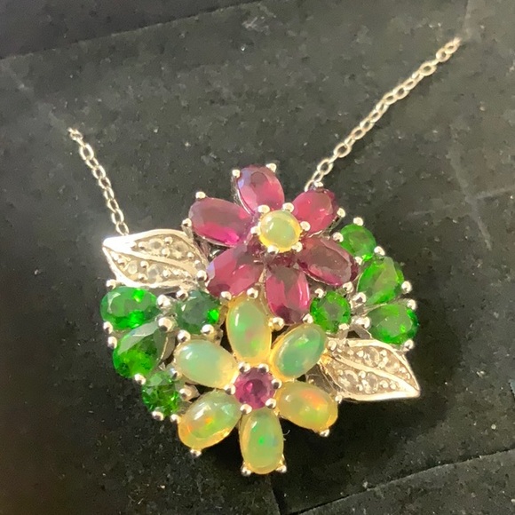 Floral Gemstone Necklace in Pink, Green, and Yellow - Picture 3 of 4